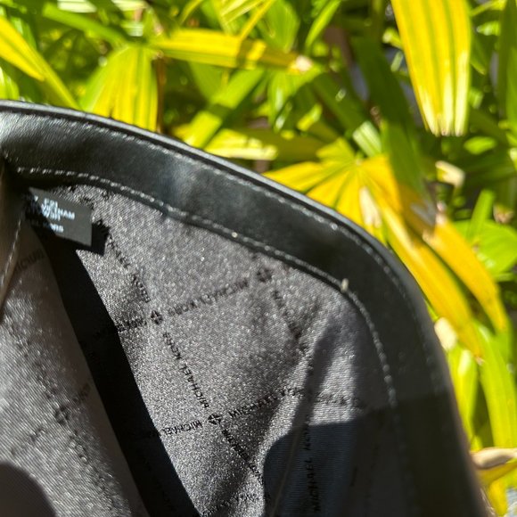 Michael Kors Jet Set Travel Large Double Zip Wallet MK Graphic Logo Brown Black - Picture 6 of 10